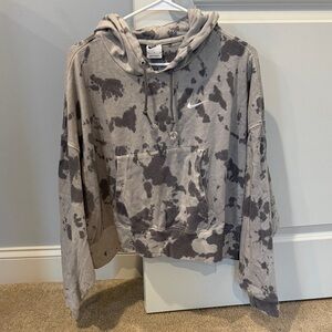 Nike Gray Hoodie - slightly cropped
